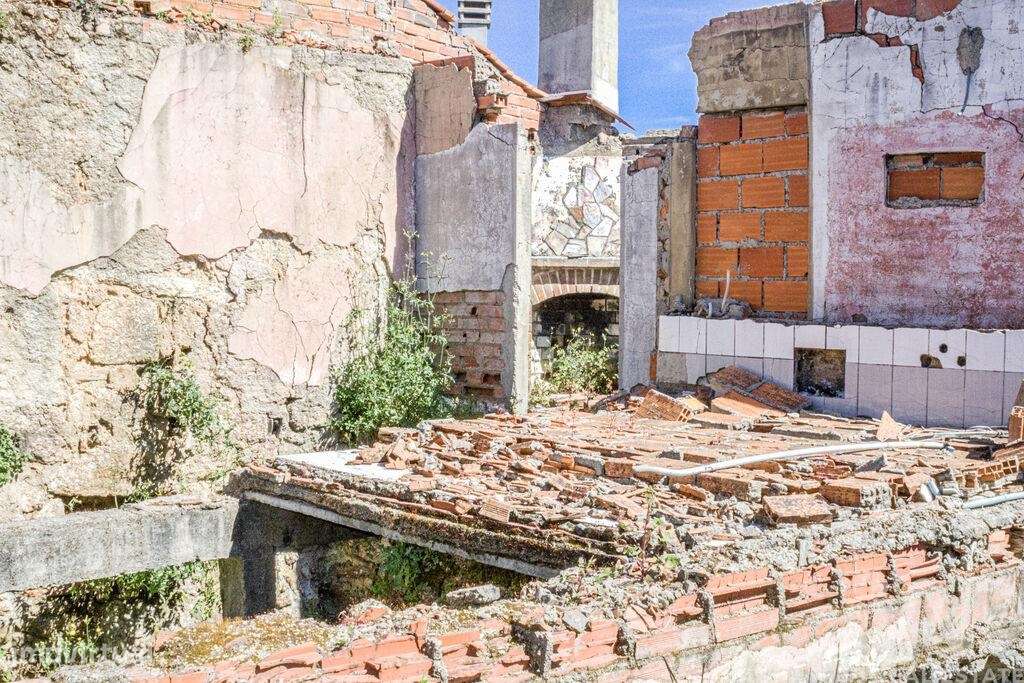 Casa T2 em Santa Comba Dão e Couto do Mosteiro de 115,00 m2 - Grande imagem: 4/27