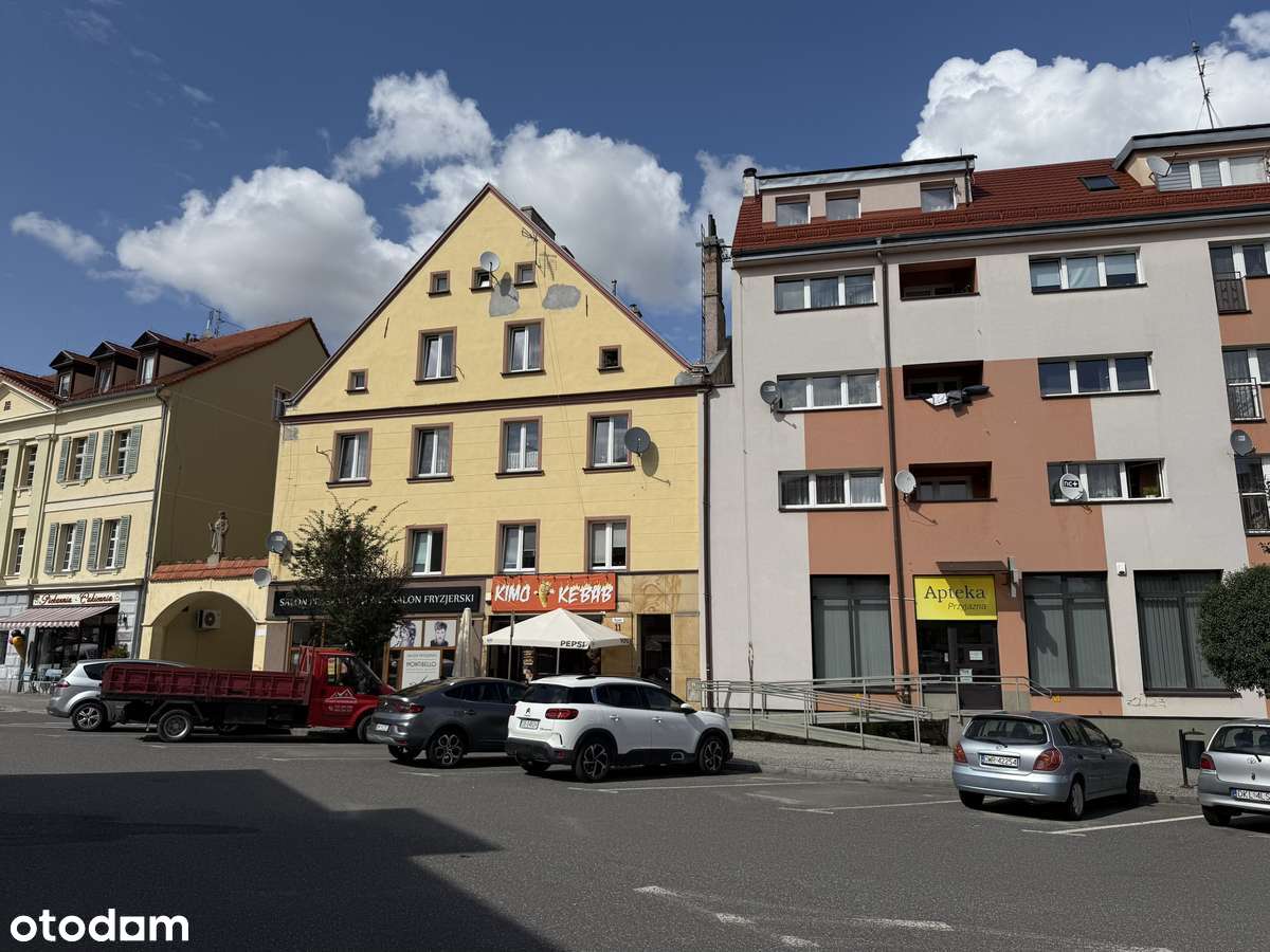 71 m2 słońca i możliwości - mieszkanie z potencjałem w sercu Sobótki - Pełny obrazek: 1/8