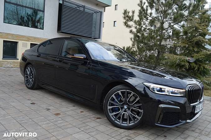 BMW Seria 7 740d xDrive - 28