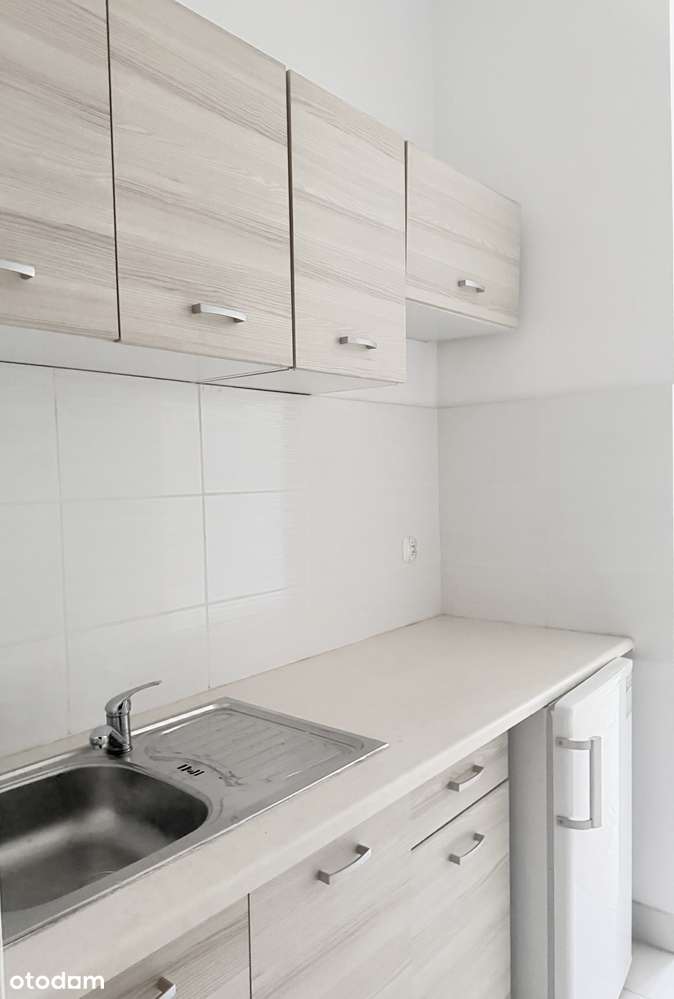 Urokliwa KAWALERKA+ KOMÓRKA w Kamienicy # DUŻY aneks kuchenny #PARKIET-6