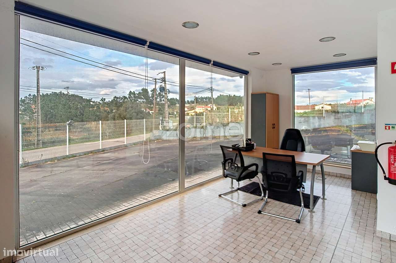 Stand para Automóveis com Escritório e WC + Terreno Urbanizável - Grande imagem: 4/18