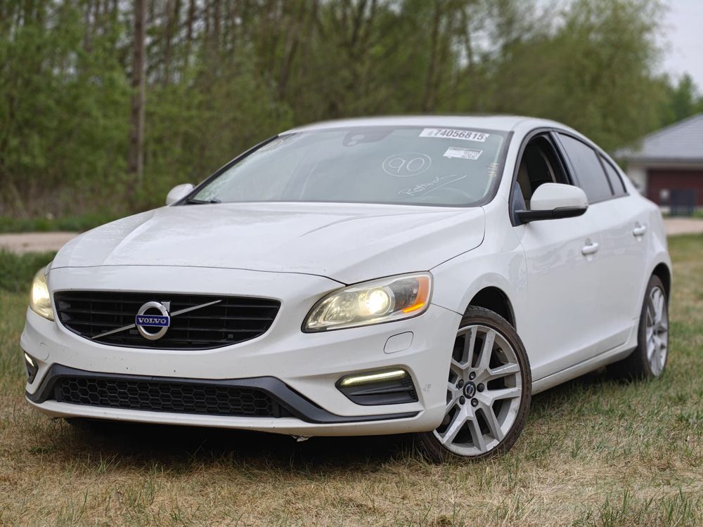 Volvo S60 II T5 Geartronic RDesign 2017