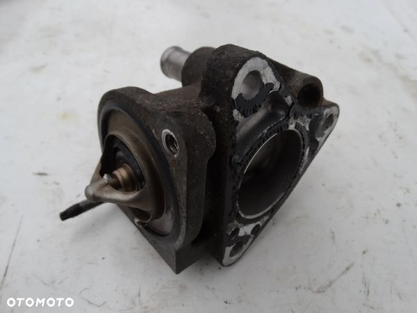 TERMOSTAT OBUDOWA TERMOSTATU AURIS I E15 COROLLA E12 RAV4 II 1.6 VVTI F-VAT - 1