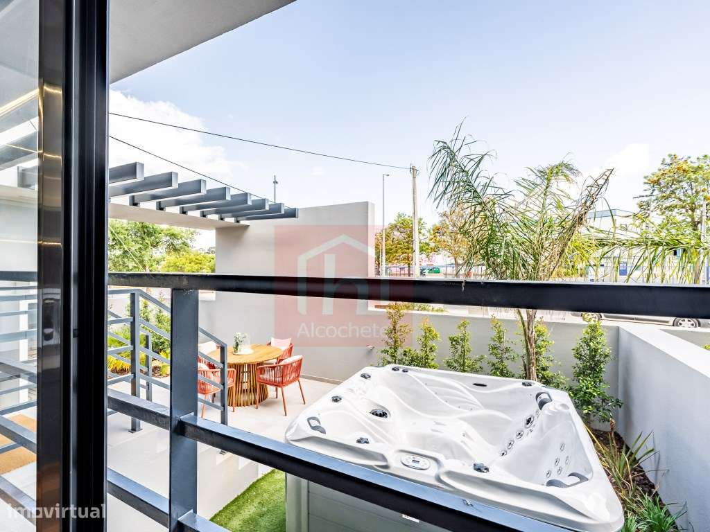 Moradia T4 geminada + Rooftoop em Alcochete-12