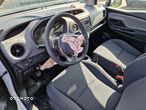 Toyota Yaris 1.0 Active - 12