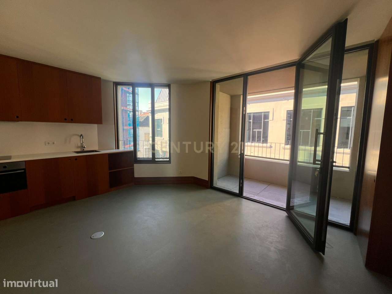 Apartamento T1 com lugar de garagem – Edificio Pharmacia – Cedofeita - Grande imagem: 3/24
