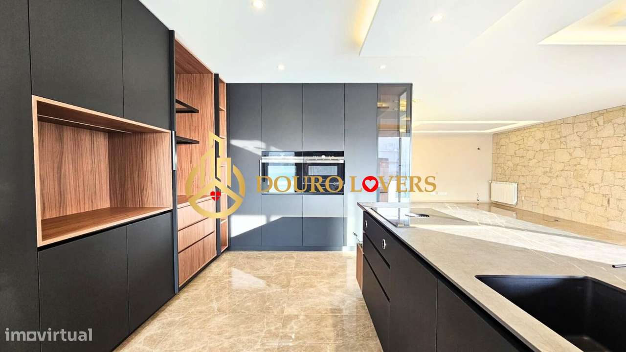 Apartamento T4 a 200m da Praia em Vila do Conde - Grande imagem: 3/33