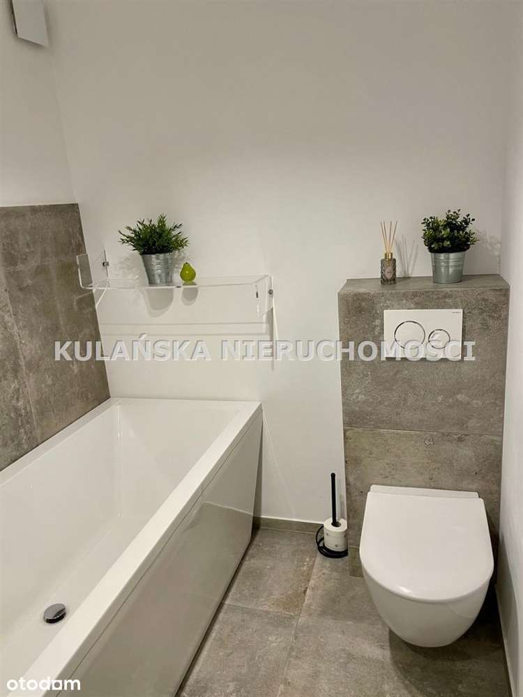 Sprzedaż świeżo wyremontowa 2 pokojowe mieszkanie-6