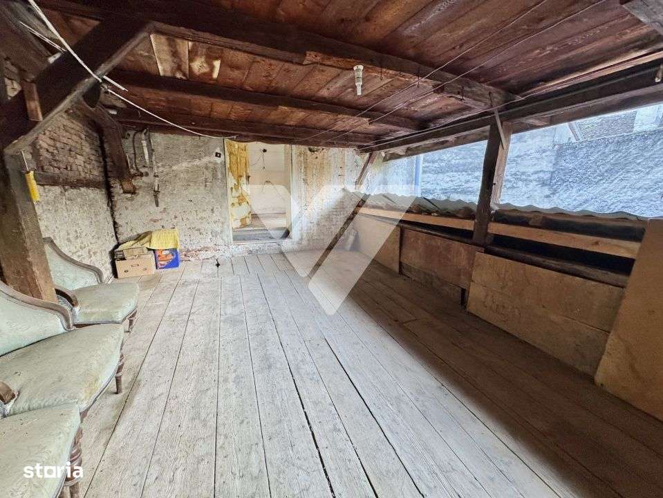 Apartament la casa, 60 mp utili + 30 mp terasa- ultracentral Cisnadie - Imagine principală: 4/14