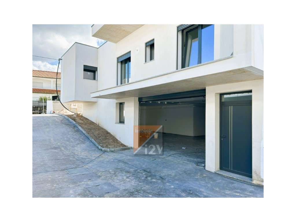 Moradia Térrea T3 Leiria-2