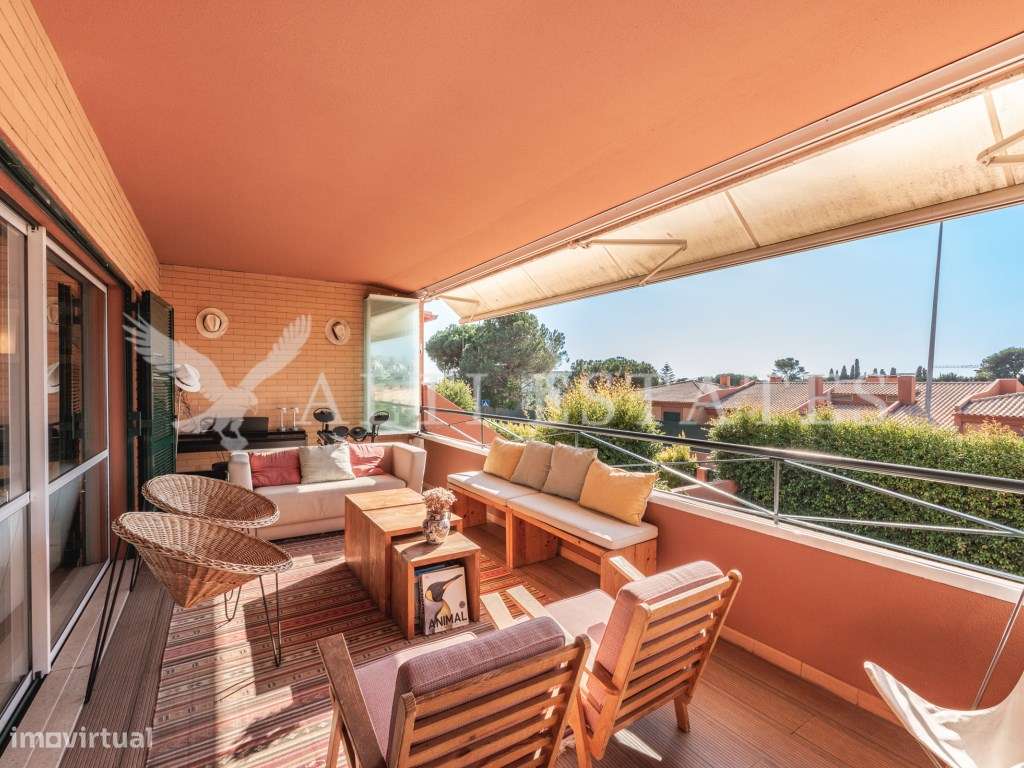 Apartamento T4 no prestigiado Monte Estoril.-5