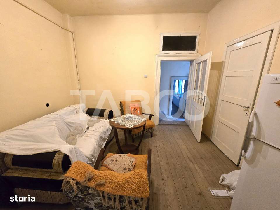 Casa tip duplex de vanzare la curte comuna pivnita in Piata Cluj Sibiu - Imagine principală: 5/15