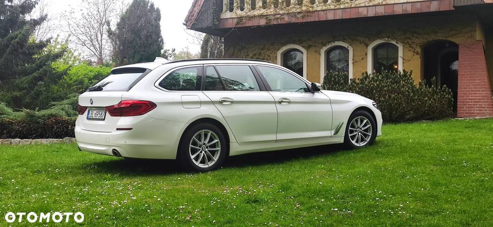 BMW Seria 5 520d Touring - 3