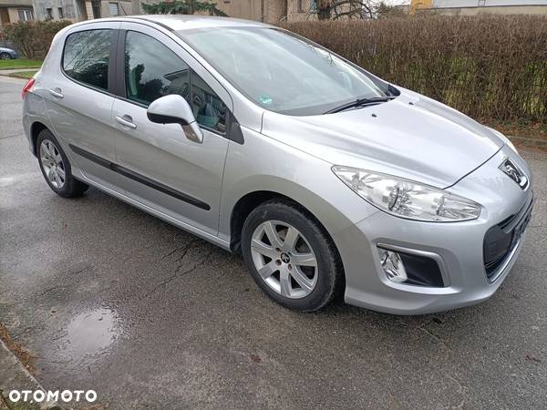 Peugeot 308 - 2