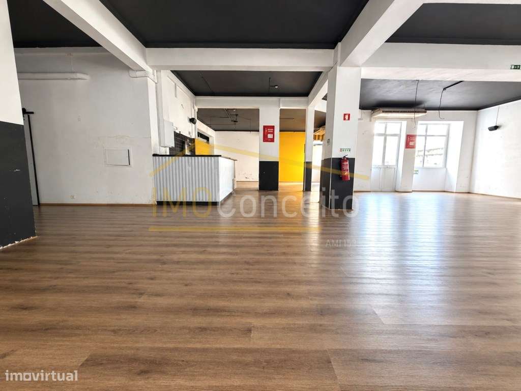 Loja para comércio ou habitação-4