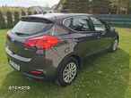 Kia Ceed 1.6 GDI Dream Team Edition - 10