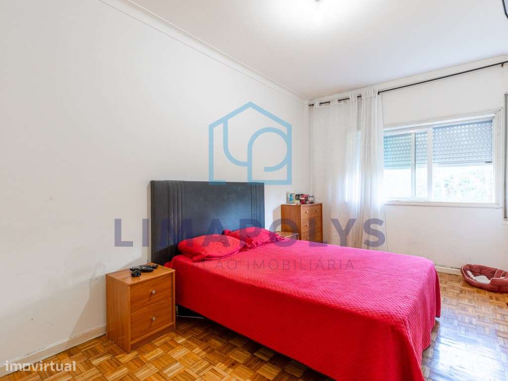 Apartamento T2 com duas frentes-5