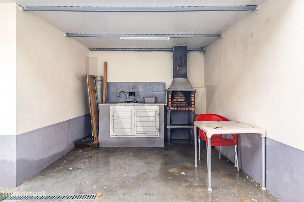 Moradia Térrea T2 em Sarilhos Pequenos com quintal de 35m2-24