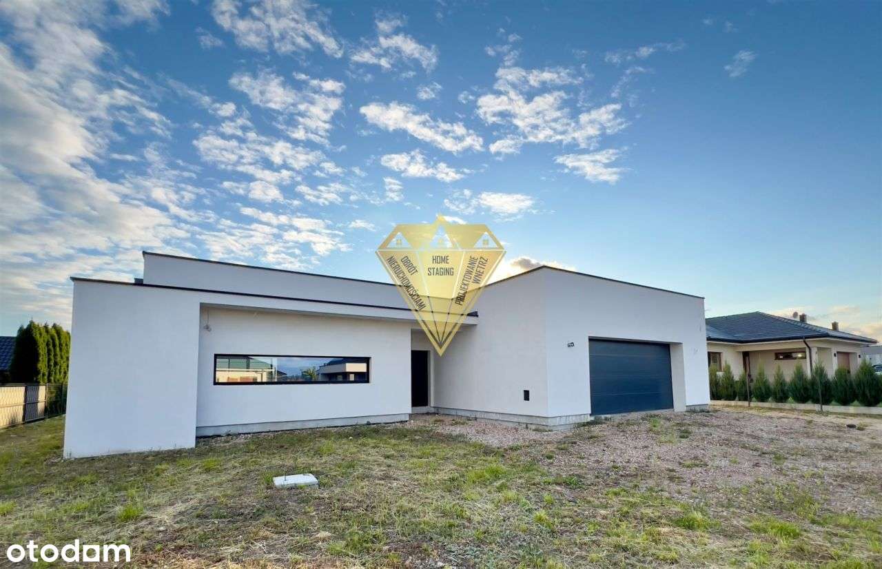 Dom przyszłości przy lesie - Smart, 4 garaże, styl-3