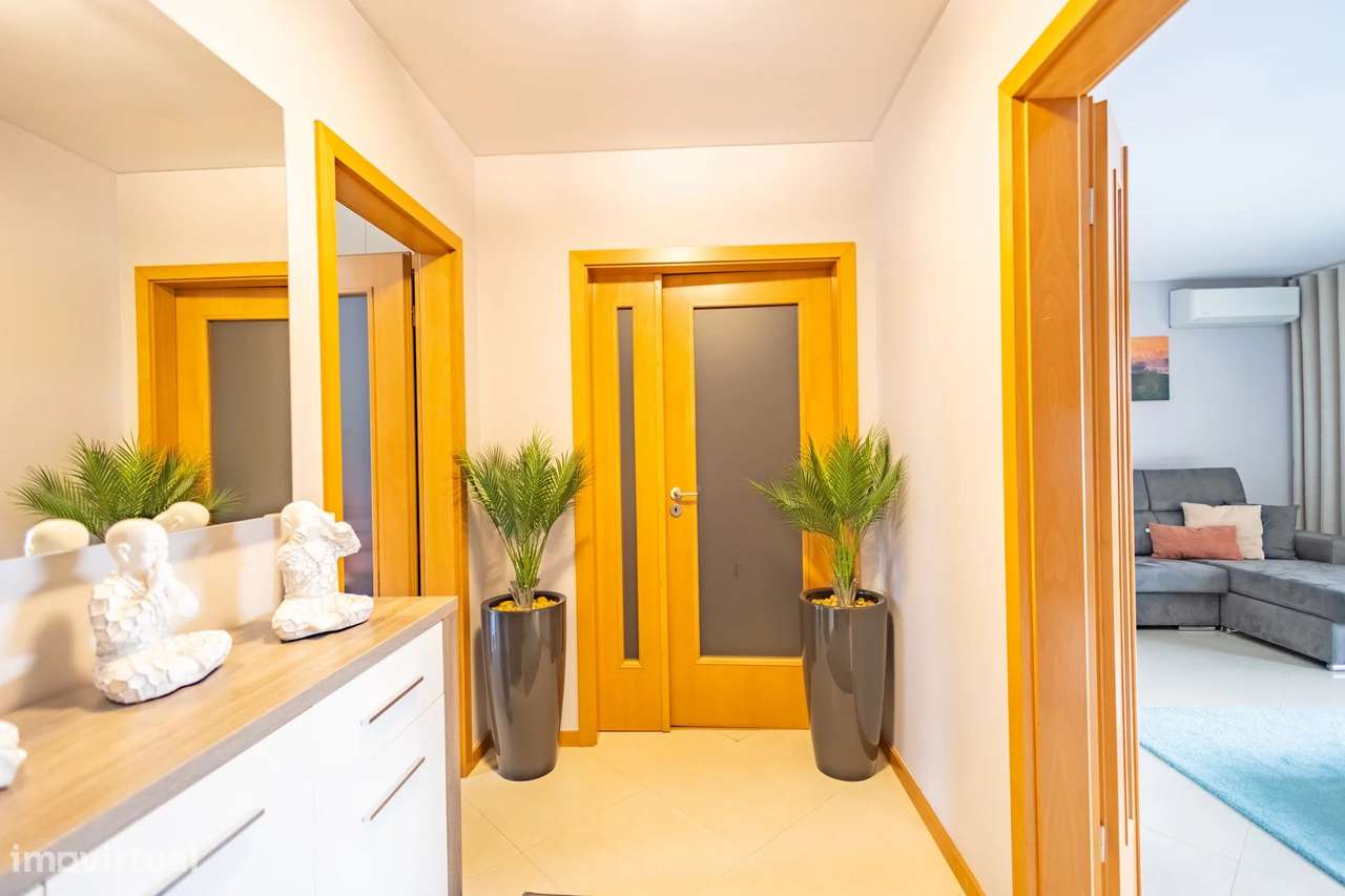 T3 no Centro de Lousada – Moderno, Luminoso e Pronto a Entrar! - Grande imagem: 5/26