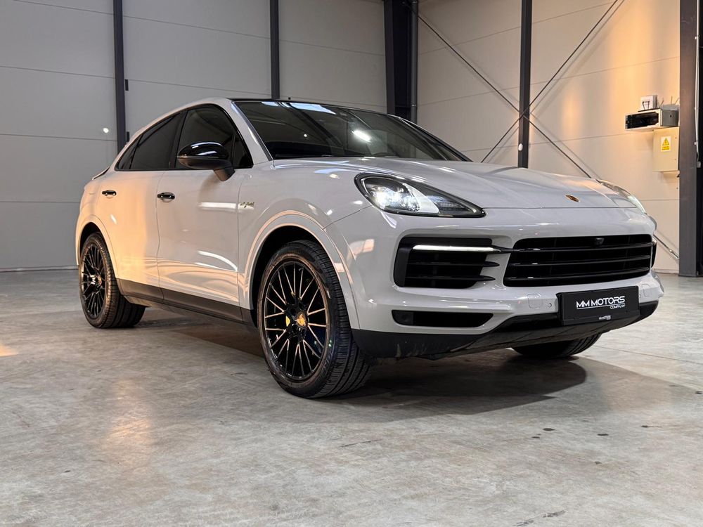 Porsche Cayenne E-Hybrid Tiptronic S 2021