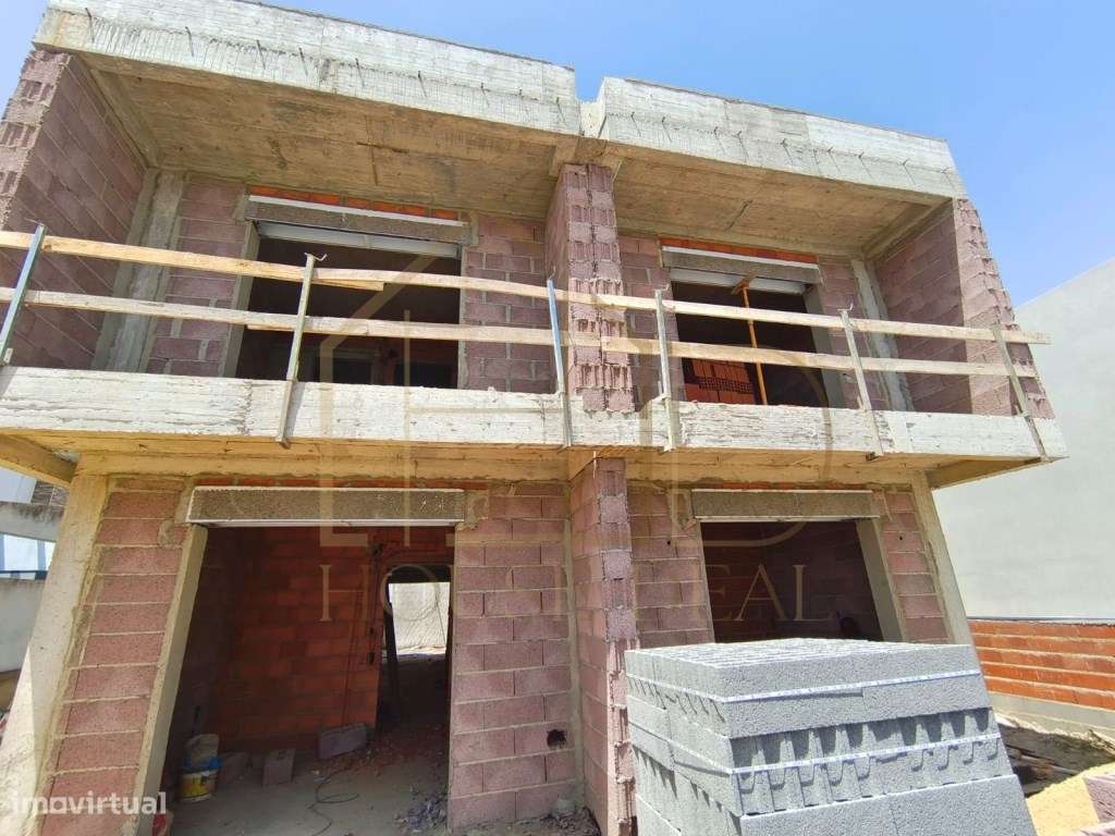 EXCELENTE Moradia T3 com Pérgola. Fernão Ferro-5