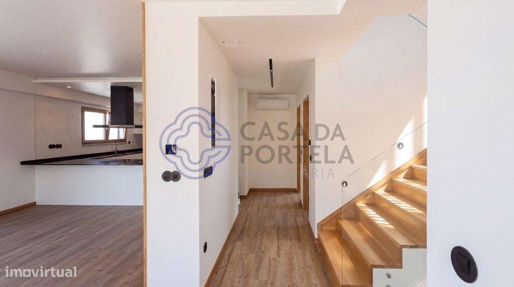 Moradia T4 com3 suites isolada-29