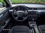 Skoda Superb Combi 2.0 TDI DSG Ambition - 23