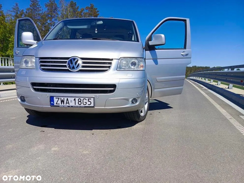 Volkswagen Transporter Multivan DPF Highline Autm - 3