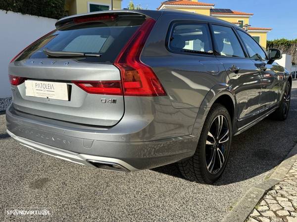 Volvo V90 Cross Country - 3