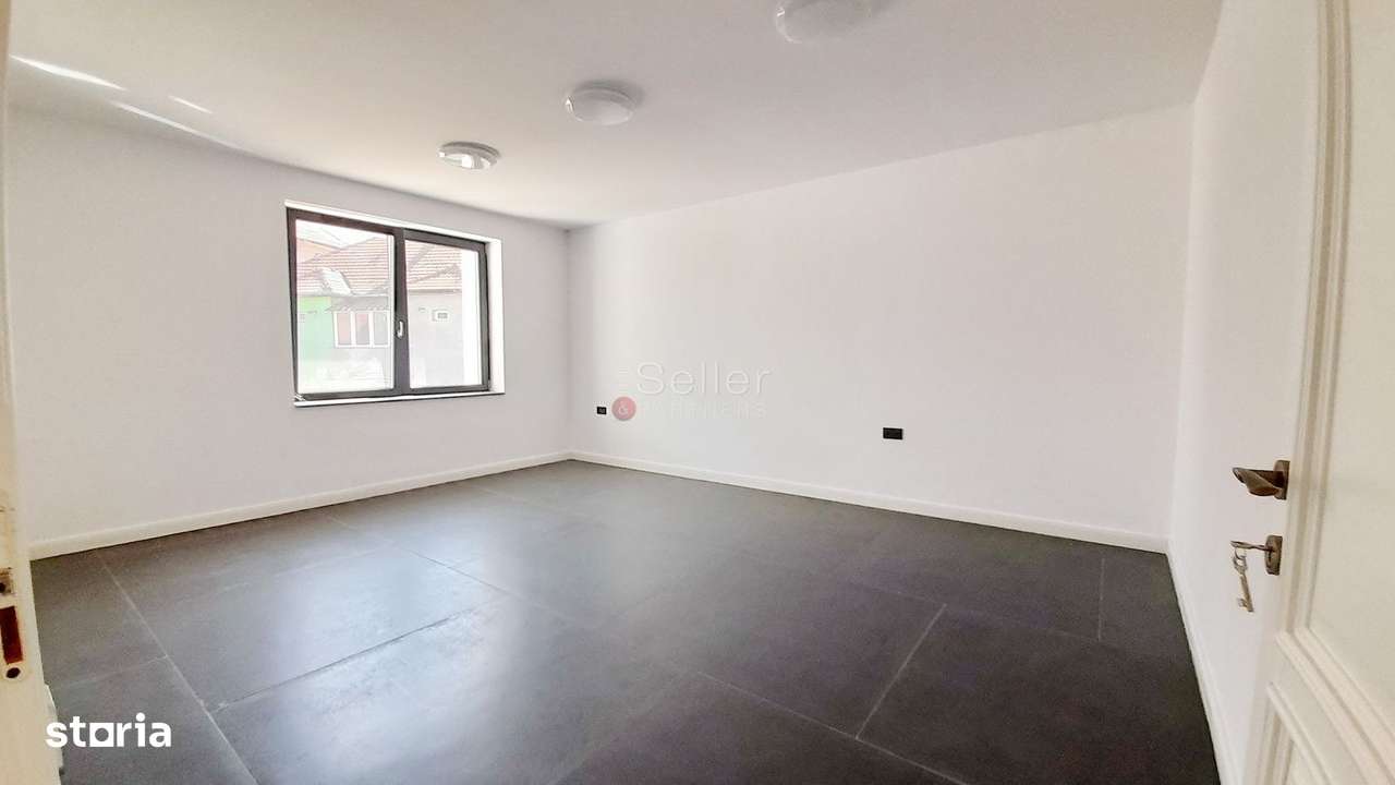 Pretabil Destinatie Comerciala - Imagine principală: 5/20