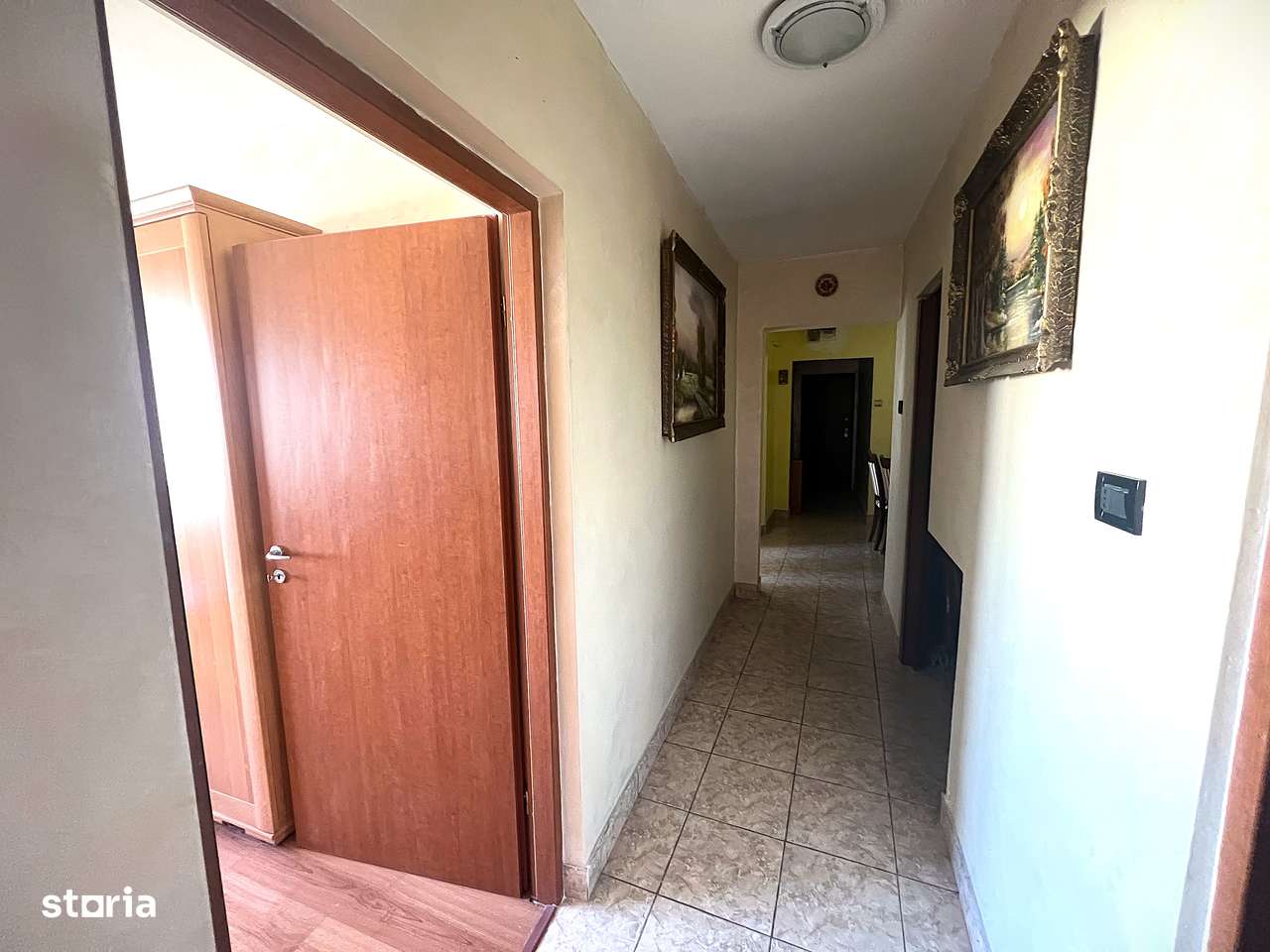 Apartament cu 3 camere-Decomandat-Priveliste panoramica-17