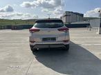 Hyundai Tucson 2.0 CRDi 4WD Automatik Premium - 30