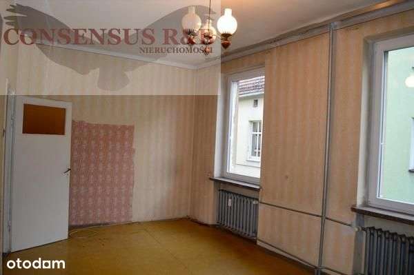 Mieszkanie w ścisłym centrum Prudnika-6
