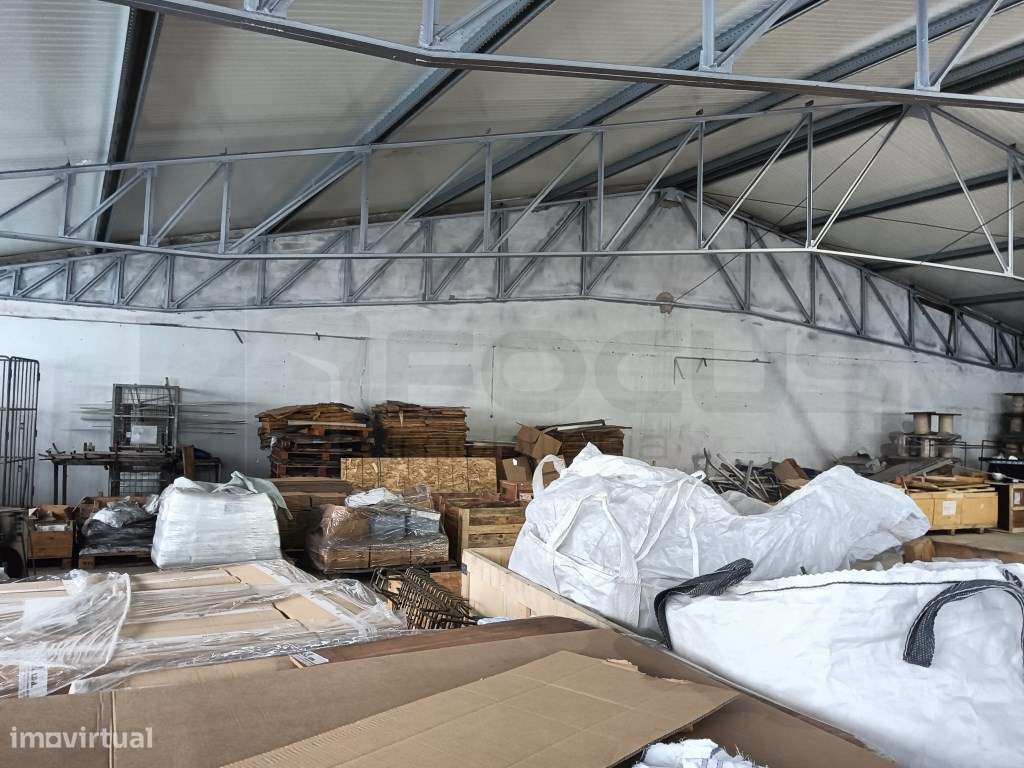 Espaço em armazém - Zona Industrial de Albergaria-a-Velha - Grande imagem: 5/8