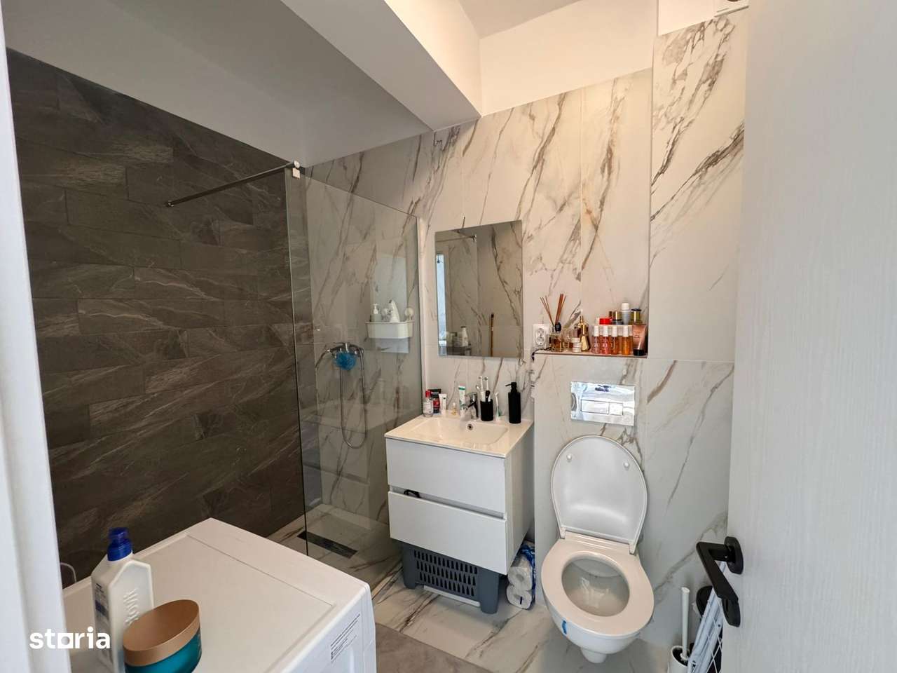 Apartament cu 2 camere de vanzare, zona Safirului-11