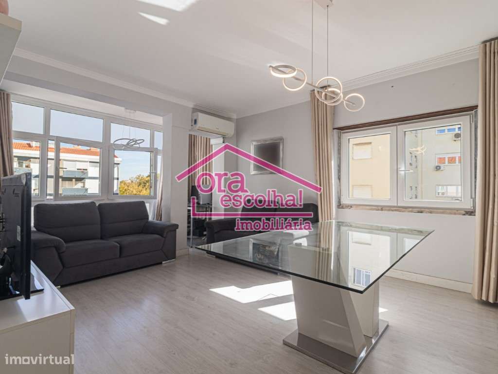 Apartamento T2 remodelado com 92 m2 nas Paivas!-0