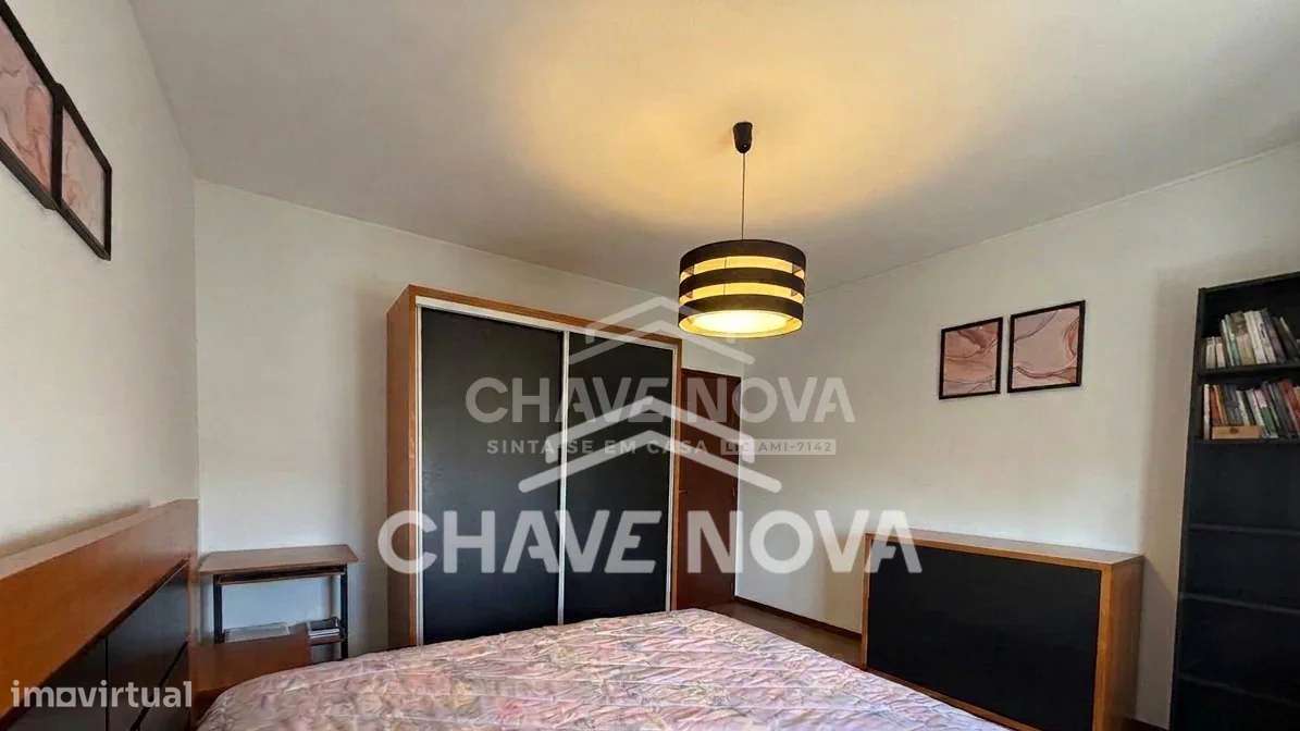 Andar Moradia V2+1 c/ Garagem em Canidelo-20