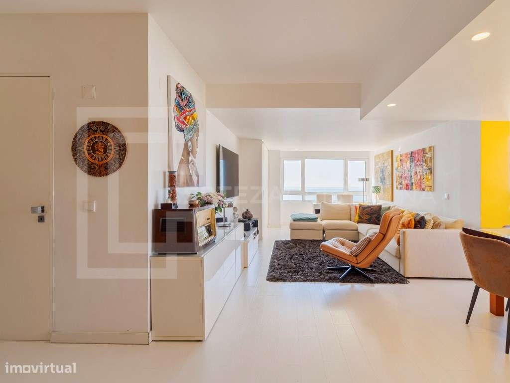 T5 com vista de mar em Paço de Arcos | Localização privilegiada-5