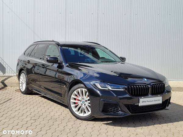 BMW Seria 5 520d xDrive mHEV M Sport sport - 7