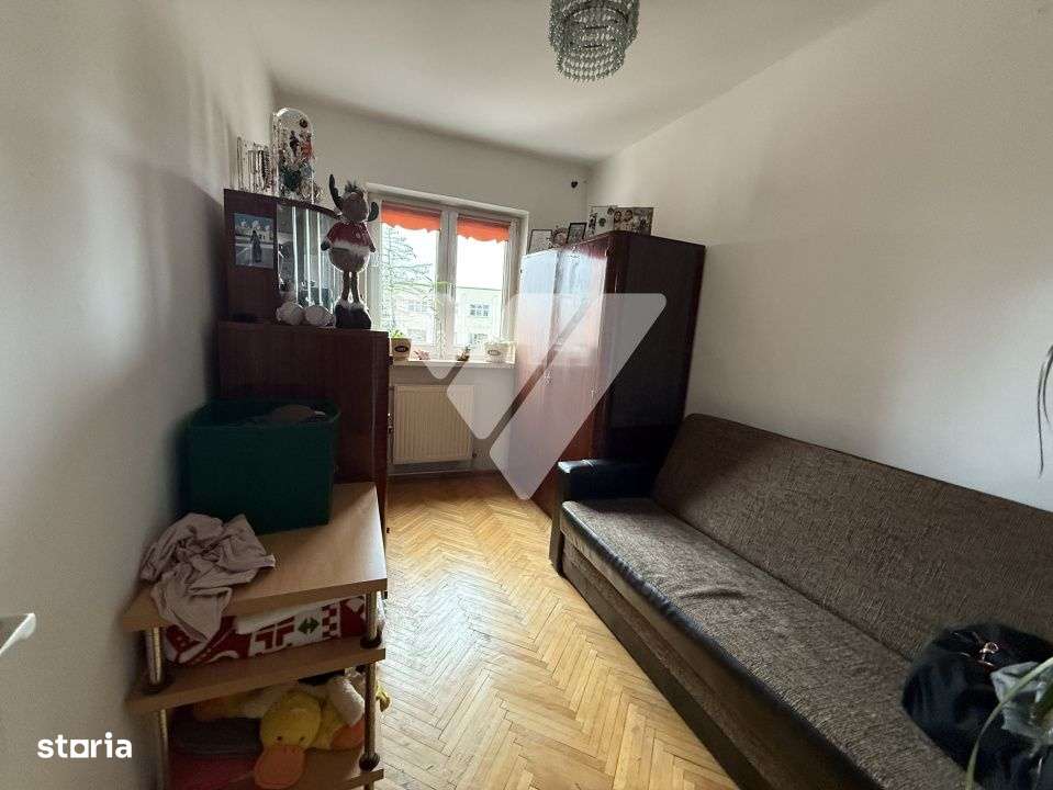 Apartament 3 camere mobilat boxa etaj 2 in Valea Aurie Sibiu - Imagine principală: 4/8