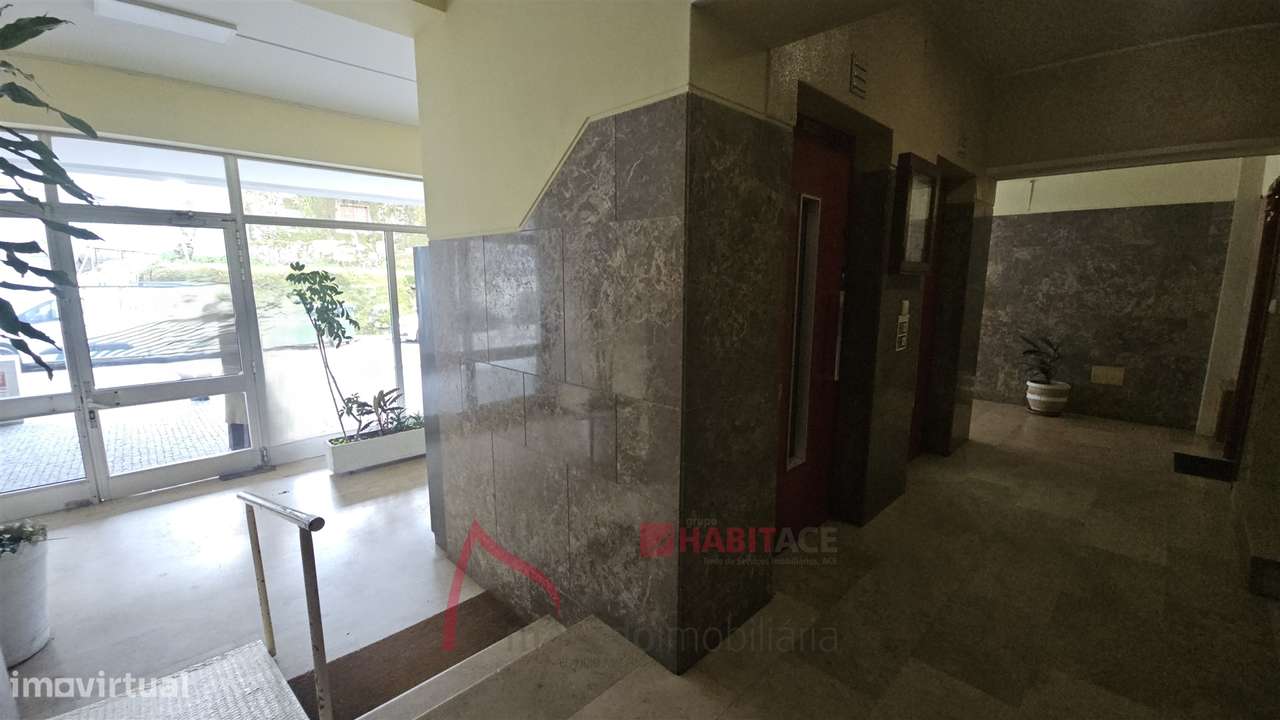 Apartamento T3 Remodelado-29