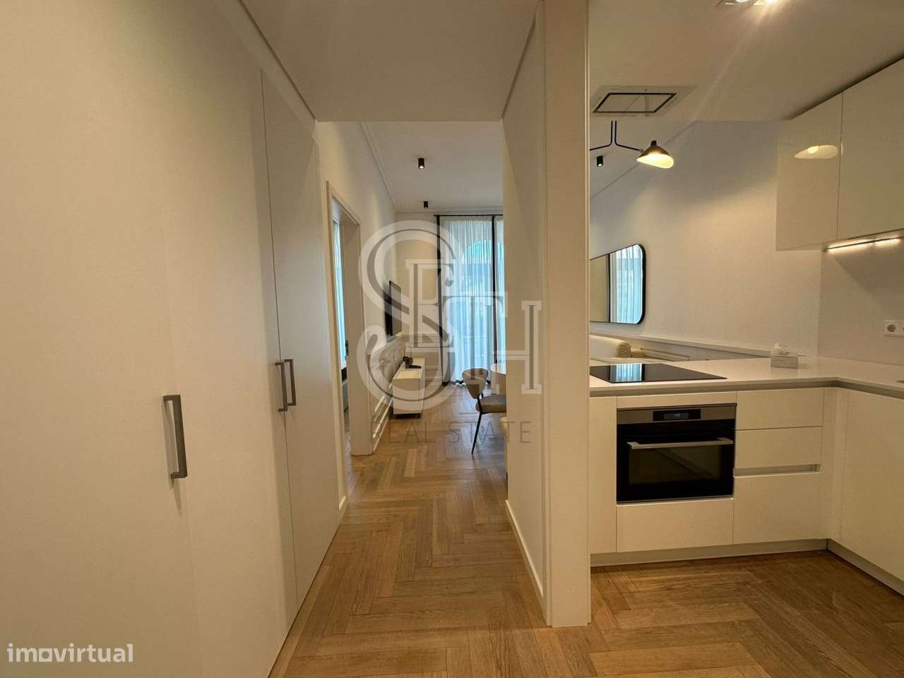 APARTAMENTO T1 RESTAURADORES TOTALMENTE MOBILADO - Grande imagem: 5/16