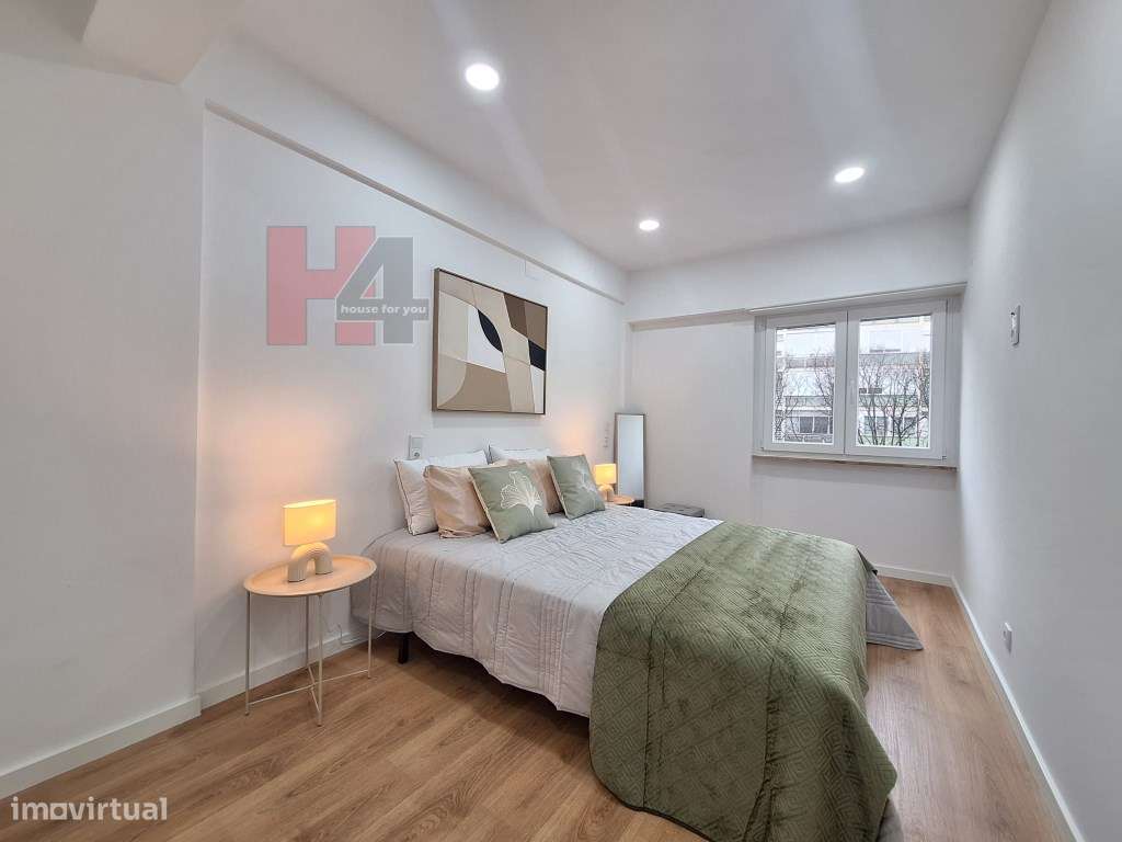 Apartamento T3 totalmente remodelado em Benfica-33