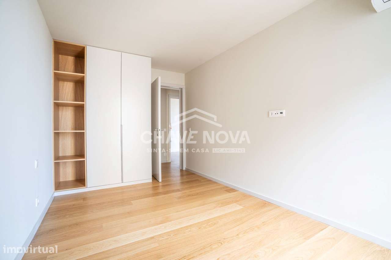 T4 com vistas para a foz do Douro-14