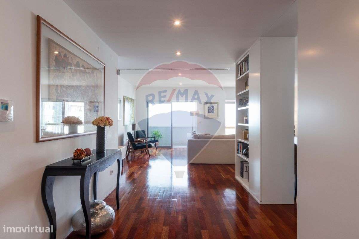 Apartamento T5 para venda - Grande imagem: 3/16