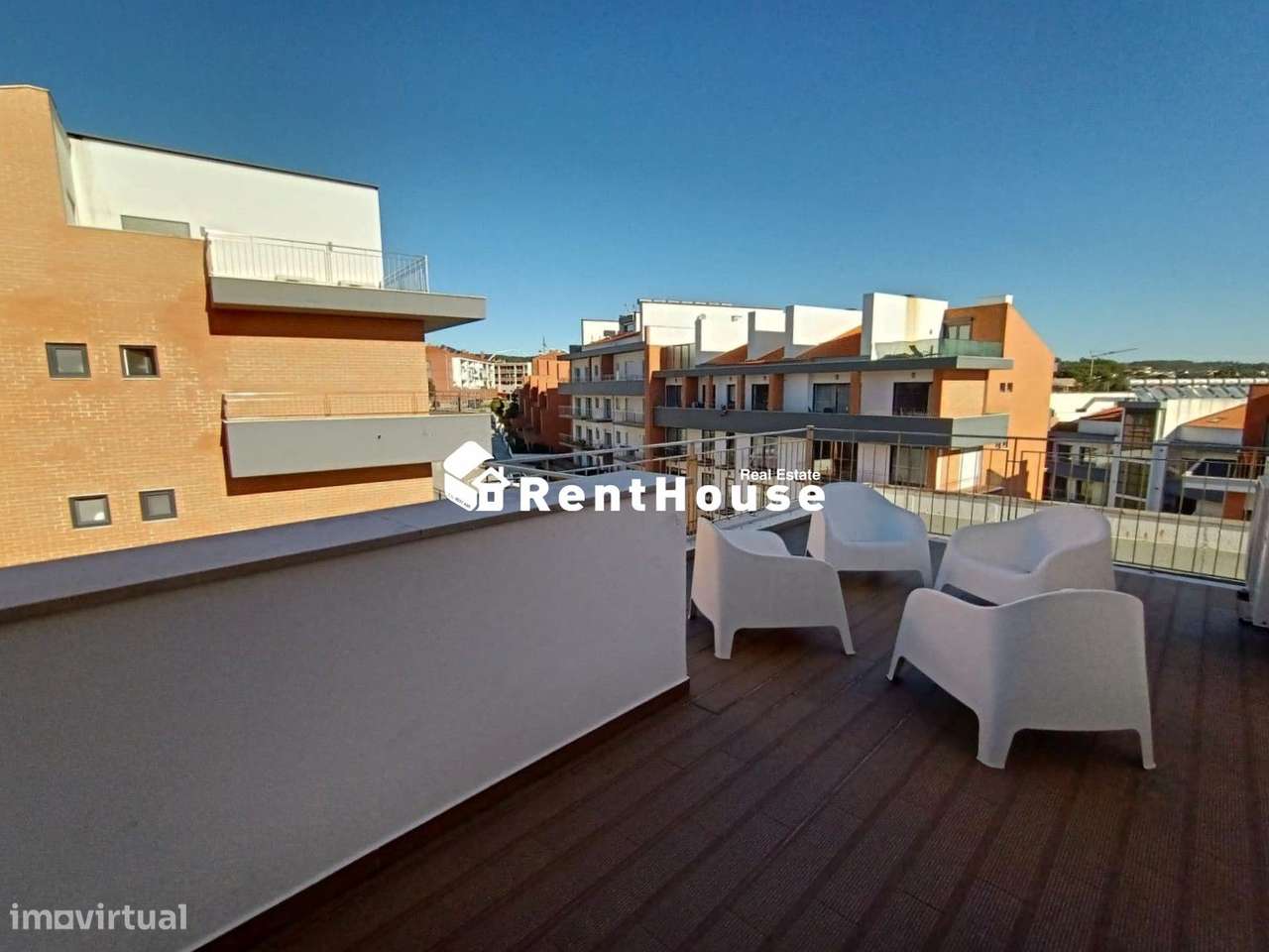 T4+1 Duplex com garagem dupla Quinta da Borloteira-23