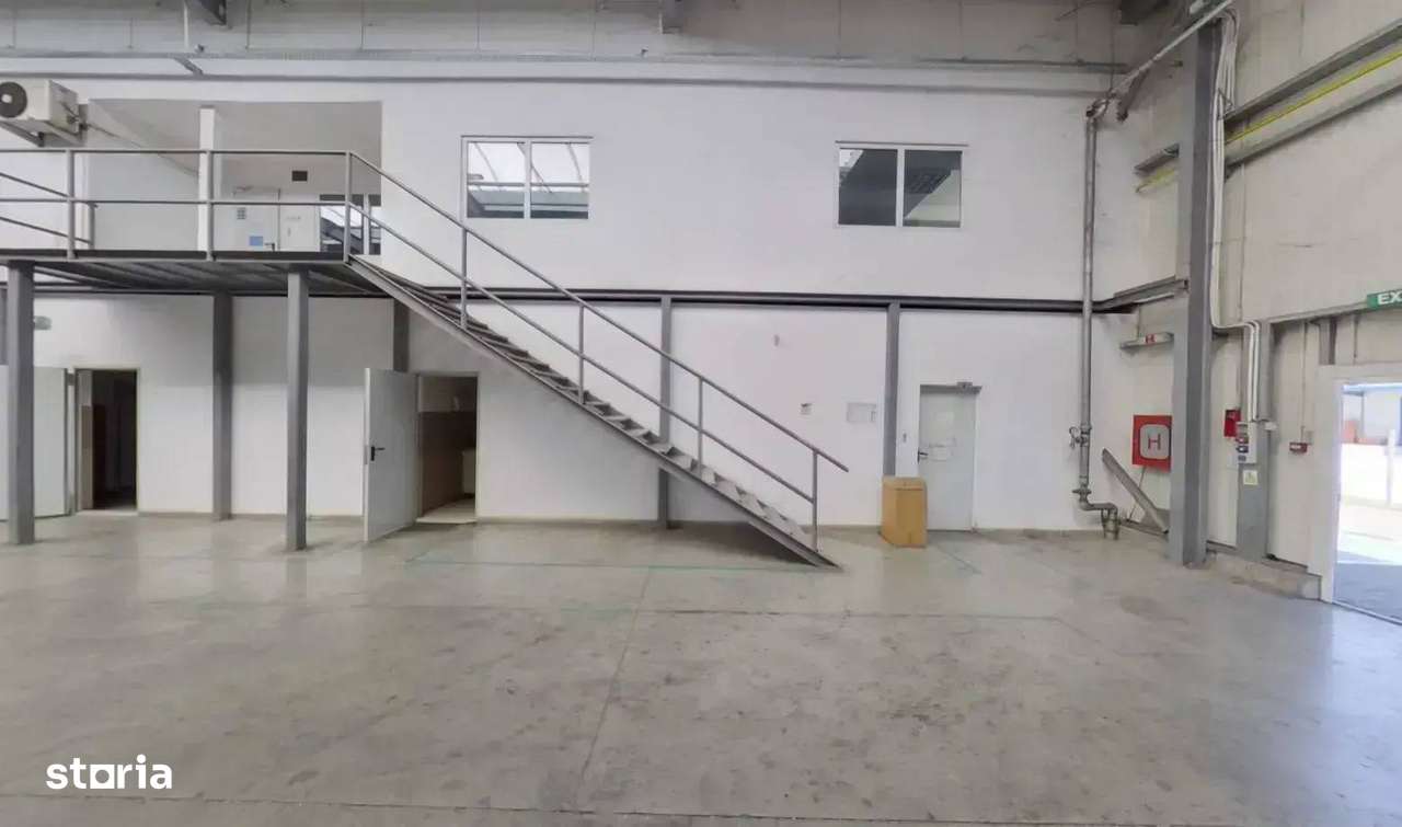 Proprietar vand Hala /  Warehouse Zona Industriala Sud Arad A1 - Imagine principală: 4/7