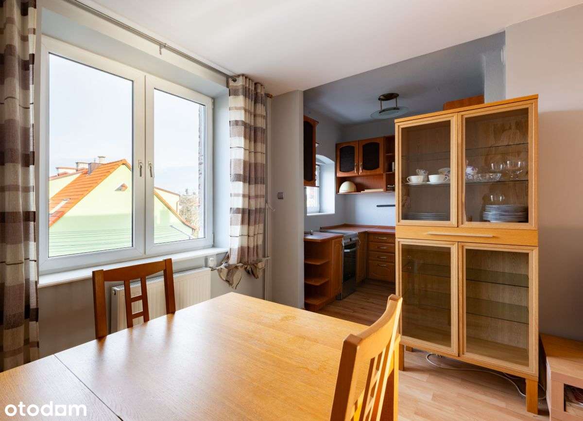 Odświeżone mieszkanie 4 pok. gotowe do wejścia-1