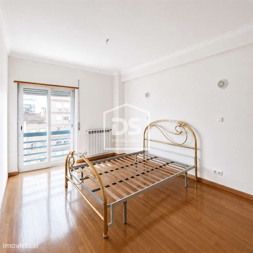 Apartamento T4 Venda em Odivelas,Odivelas-20